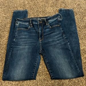 Women’s American Eagle super hi-rise jeggings.  Size 8 XLong.